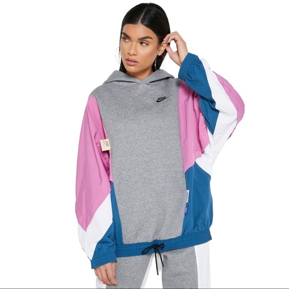 Nike Sportswear Icon Clash Pullover 
